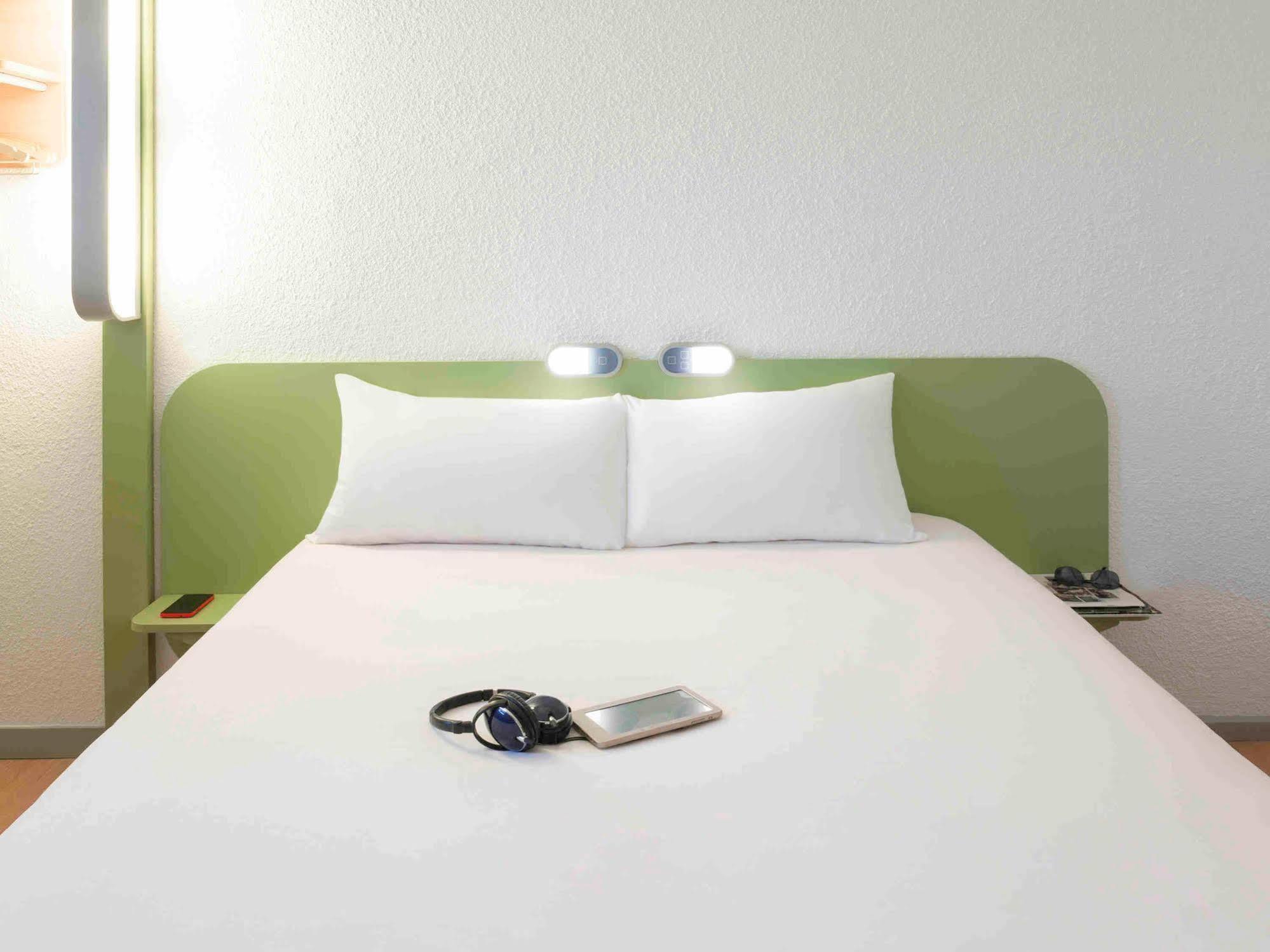 ibis budget Metz Sud Augny Exterior foto